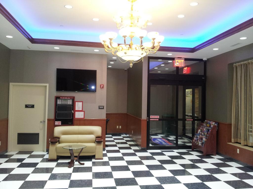 Howard Johnson By Wyndham Jamaica Ny Near Airtrain Jfk Nueva York Exterior foto